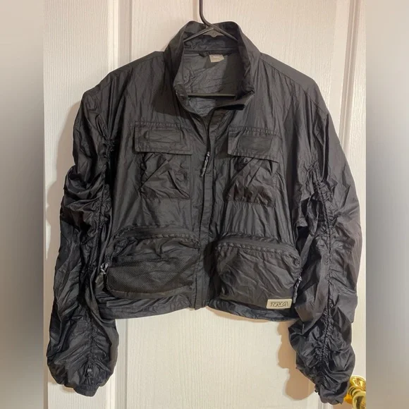 Aritzia Tna Eagle Rock Jacket Pockets Zippers Black Cargo Utility Size Small - Picture 2 of 14